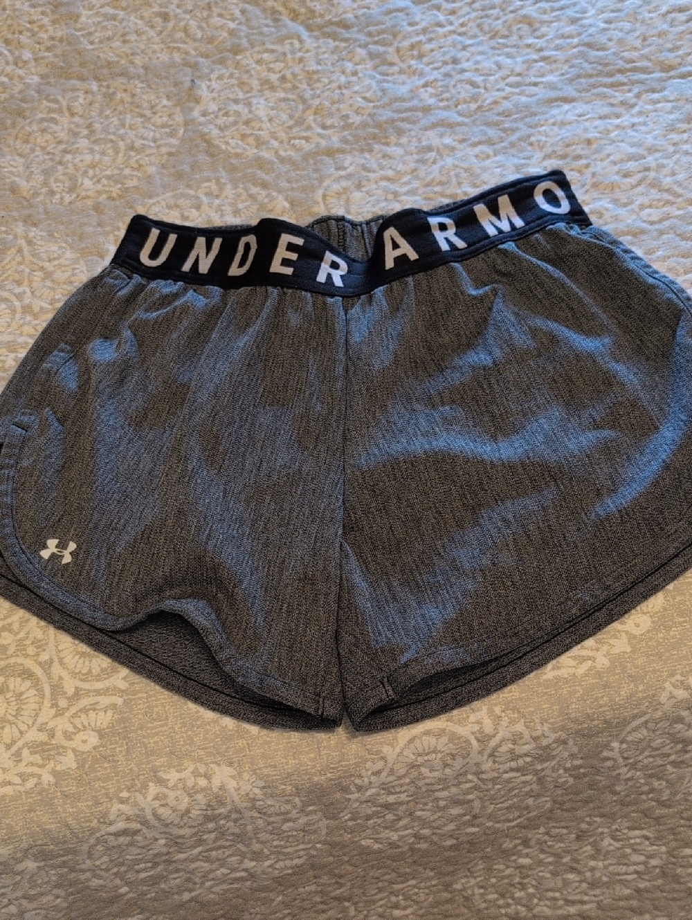 Under Armour Women's Charcoal Gray Athletic Shorts with Pockets S